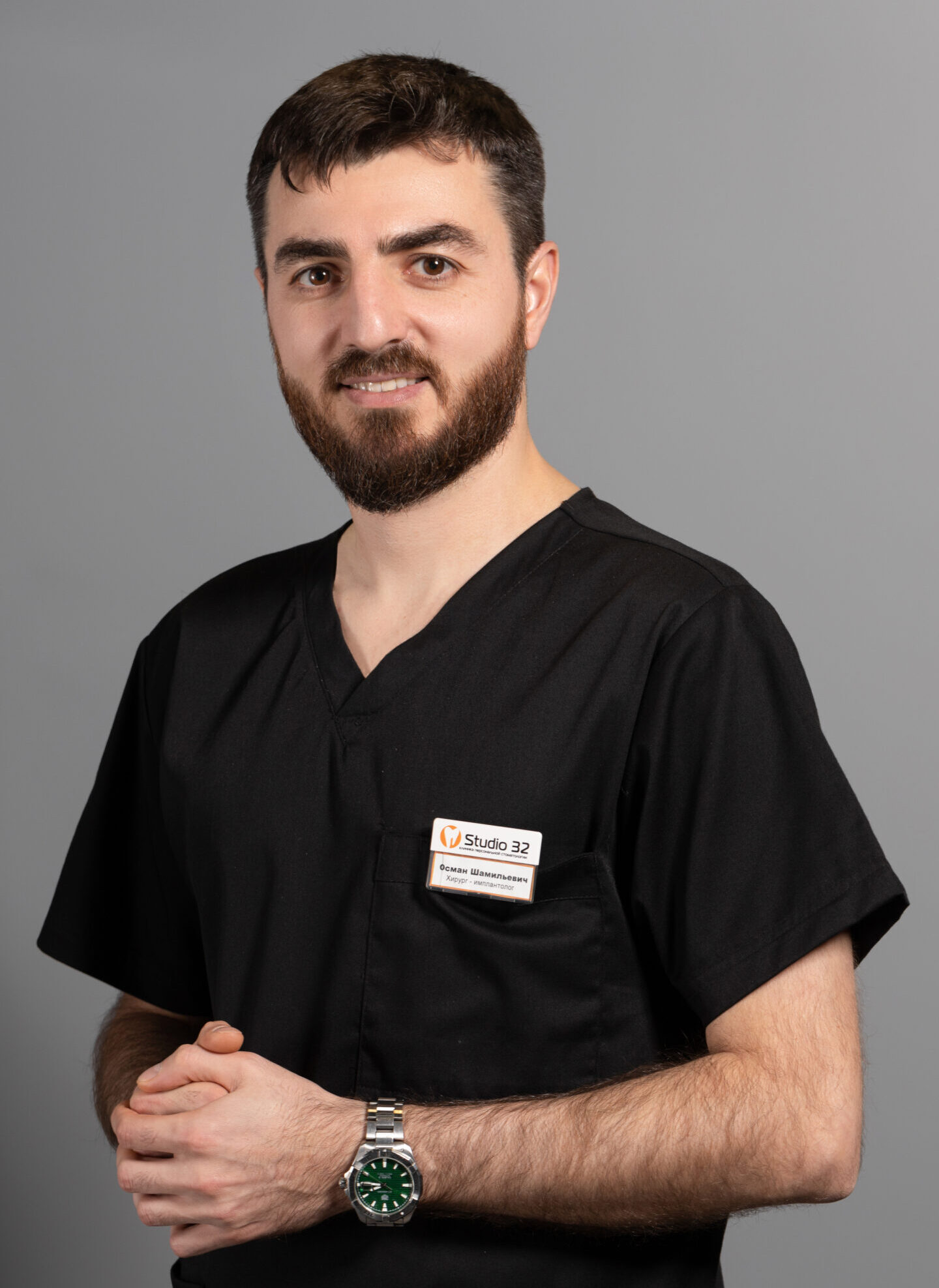 Dr Osman Kuramagomedov, implant surgeon at Studio 32